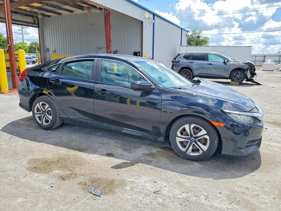 2018 HONDA CIVIC LX 4