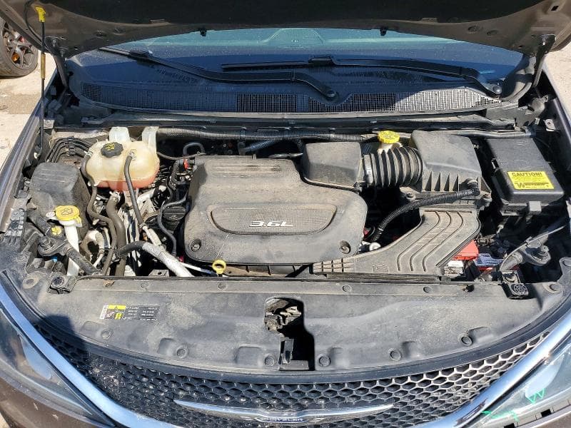 2017 CHRYSLER PACIFICA TOURING L 12