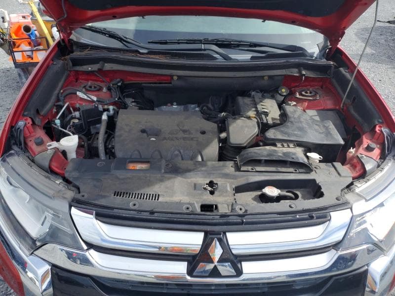 2017 MITSUBISHI OUTLANDER SE 12