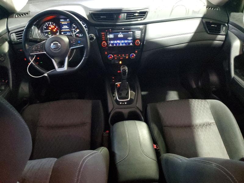 2020 NISSAN ROGUE SV 8