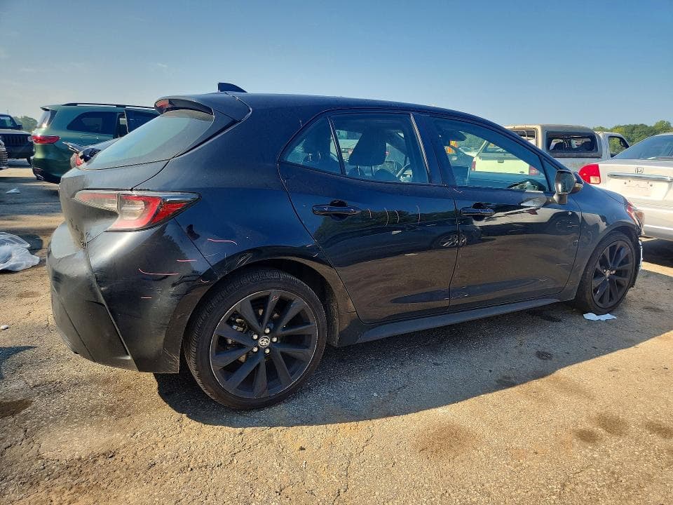 2021 TOYOTA COROLLA 3