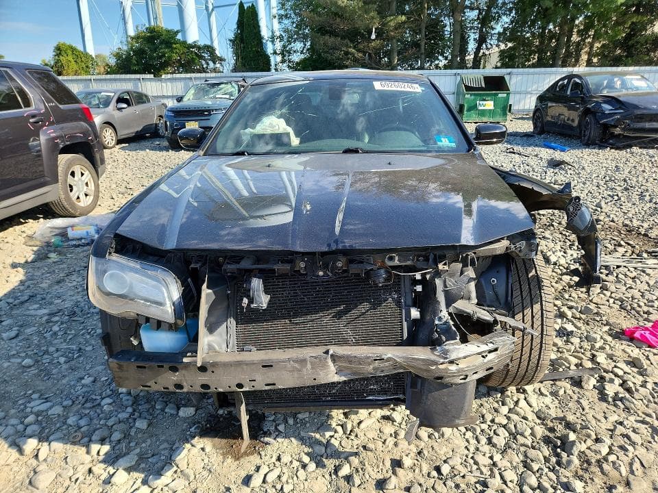 2018 CHRYSLER 300 S 5