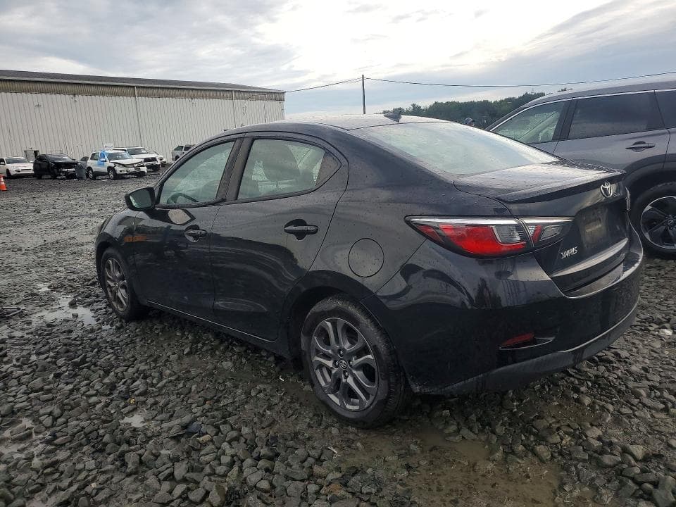 2019 TOYOTA YARIS LE 2