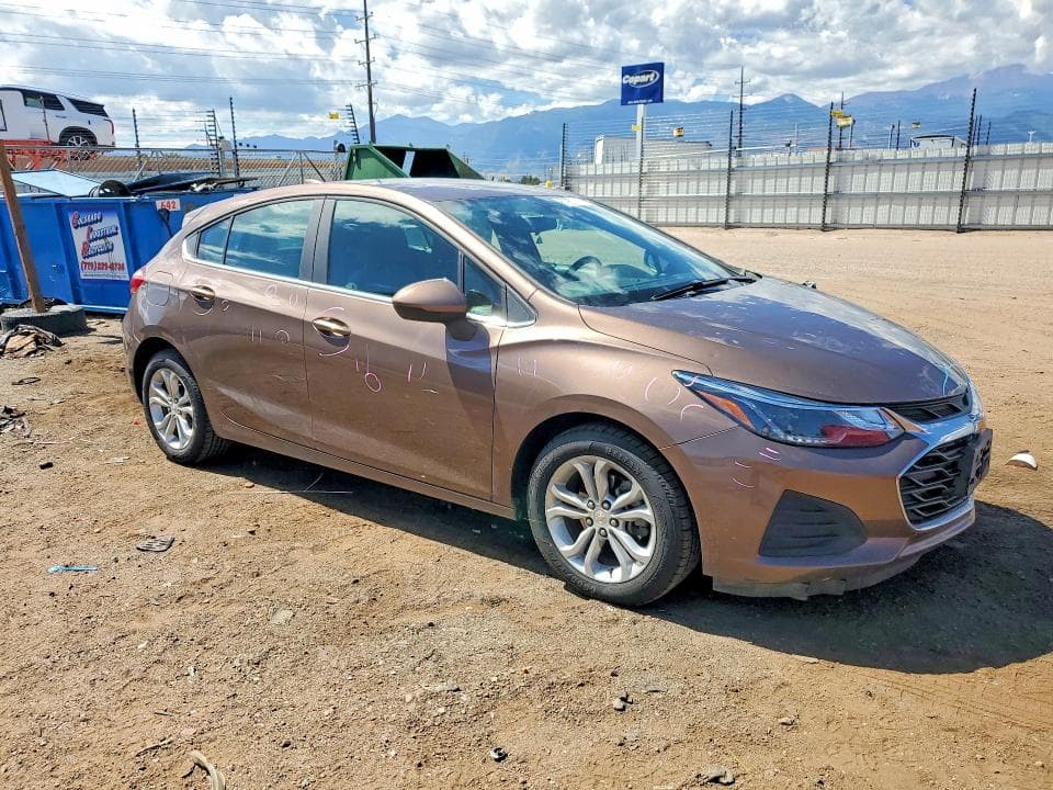 2019 CHEVROLET CRUZE LT 4