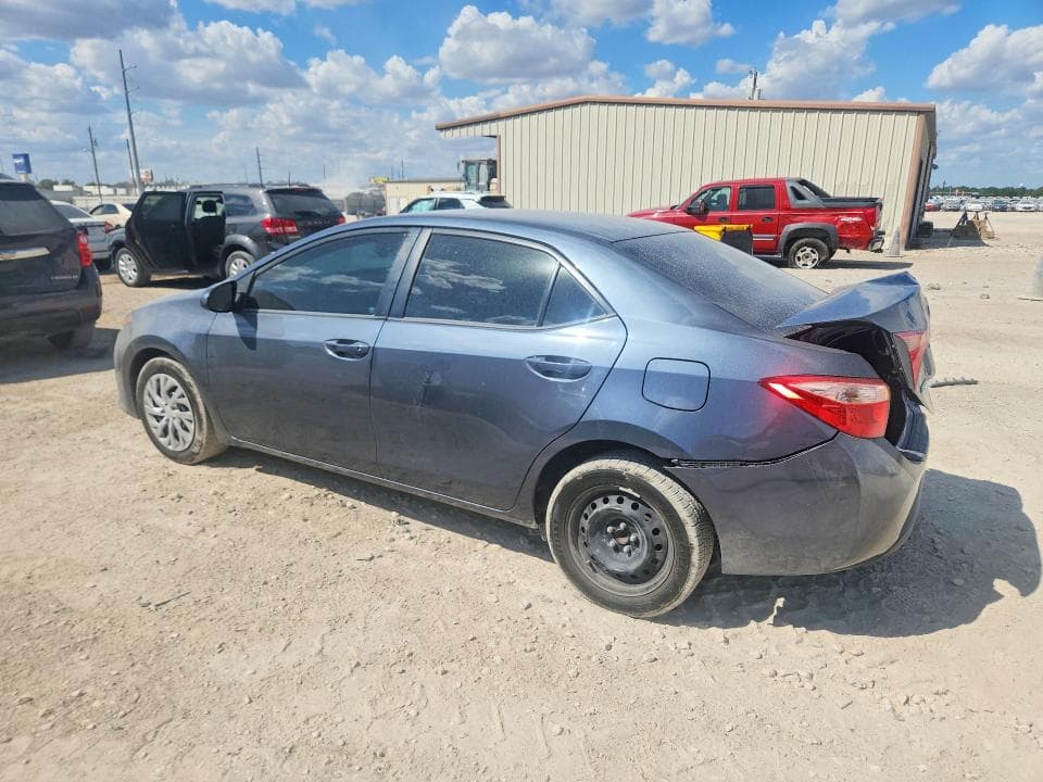 2017 TOYOTA COROLLA LE 2