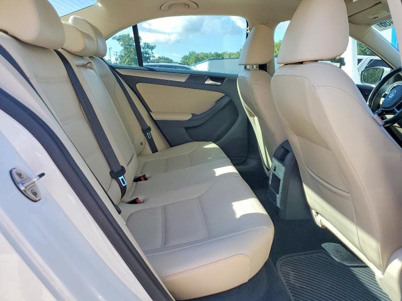 2017 VOLKSWAGEN JETTA SE 10