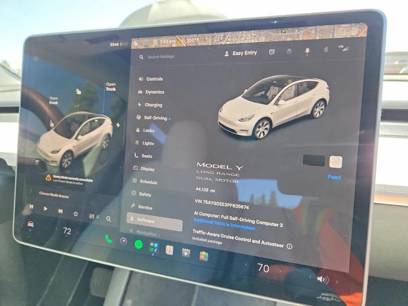 2023 TESLA MODEL Y 9