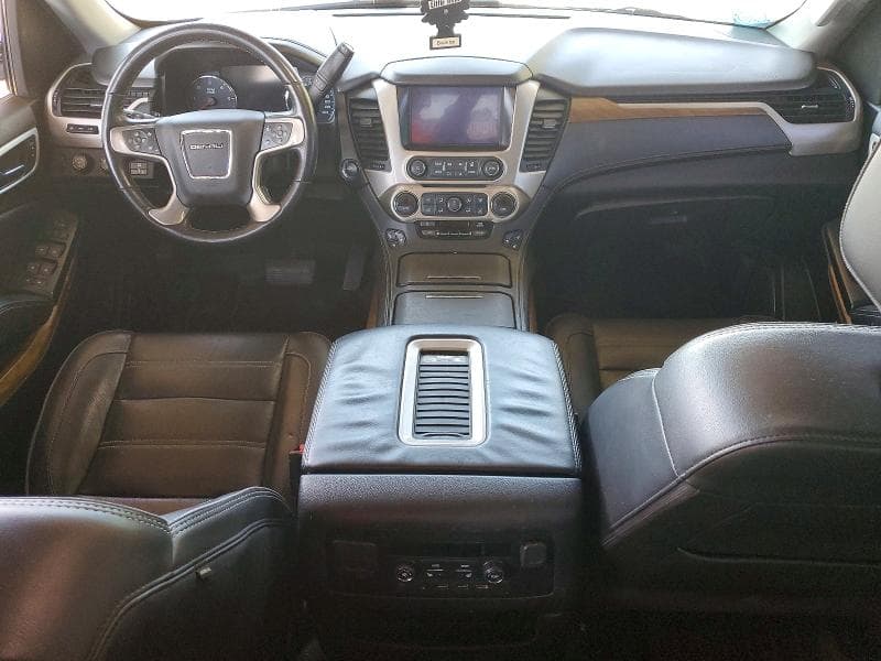 2020 GMC YUKON XL DENALI 8