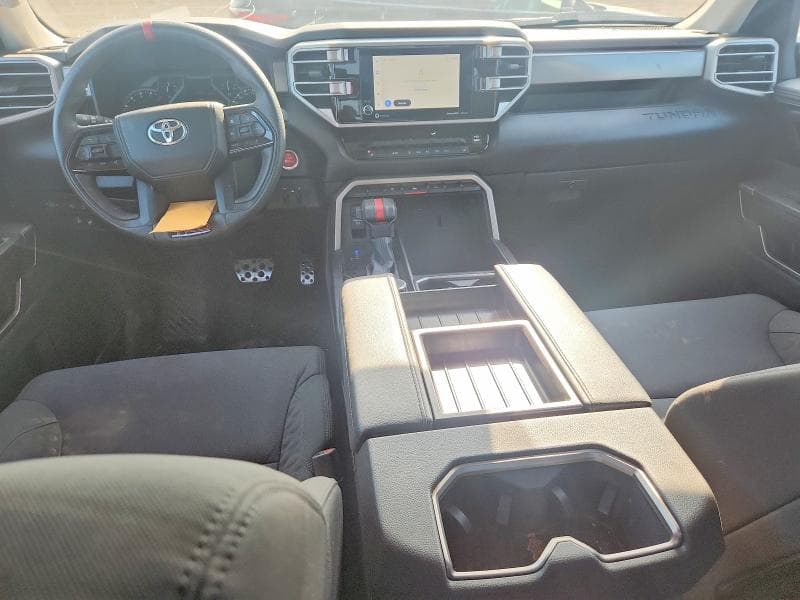 2024 TOYOTA TUNDRA CREWMAX SR5 8