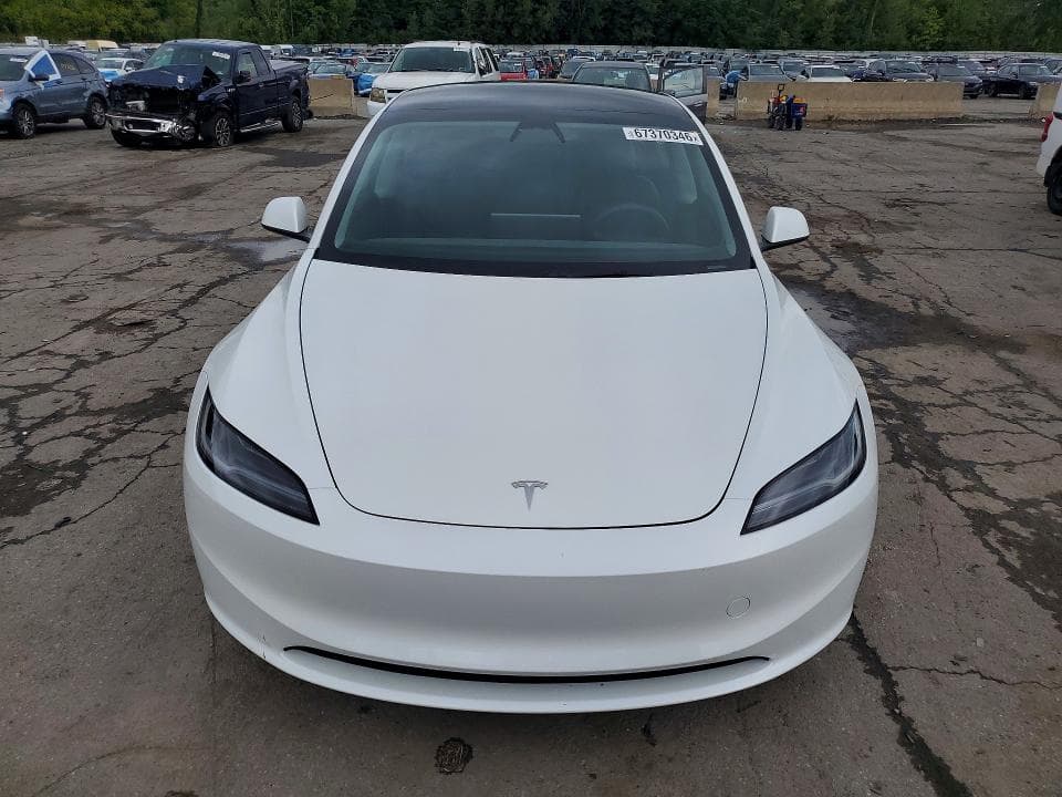 2025 TESLA MODEL 3 5