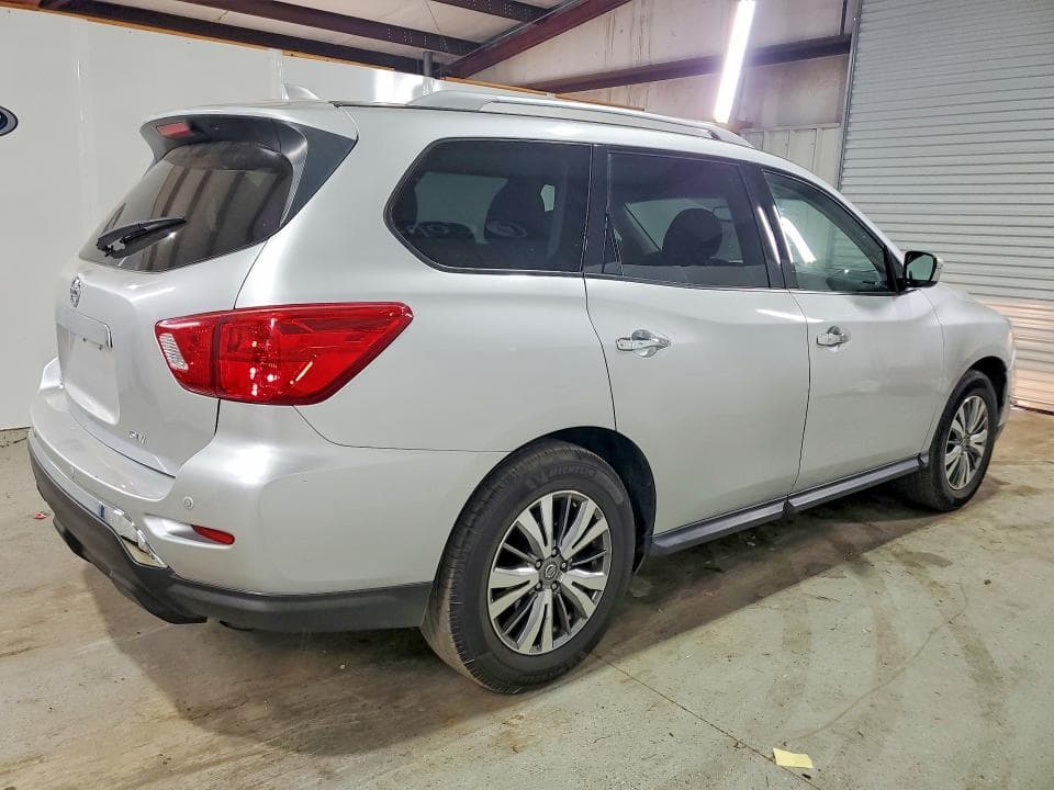 2019 NISSAN PATHFINDER SV 3