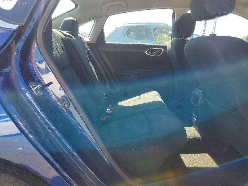 2019 NISSAN SENTRA SV 10