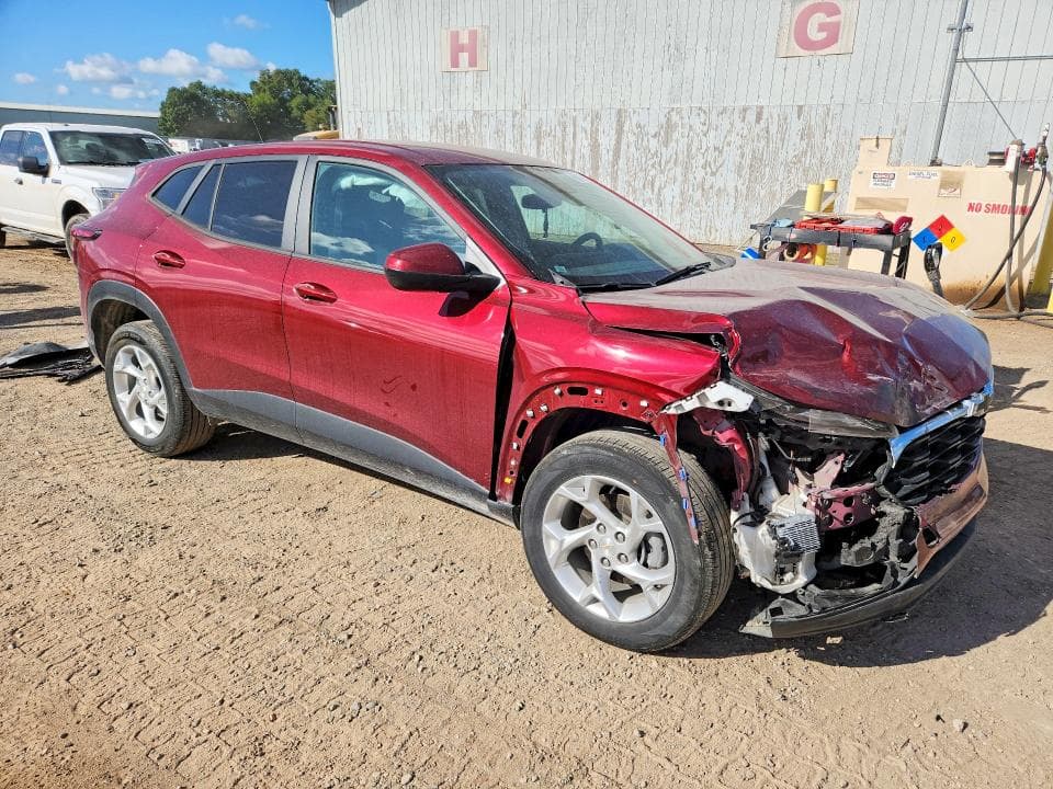 2024 CHEVROLET TRAX LS 4