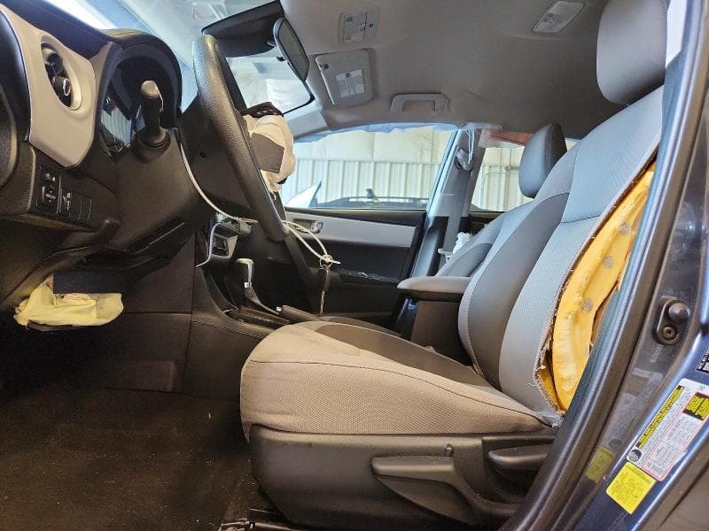 2017 TOYOTA COROLLA LE 7