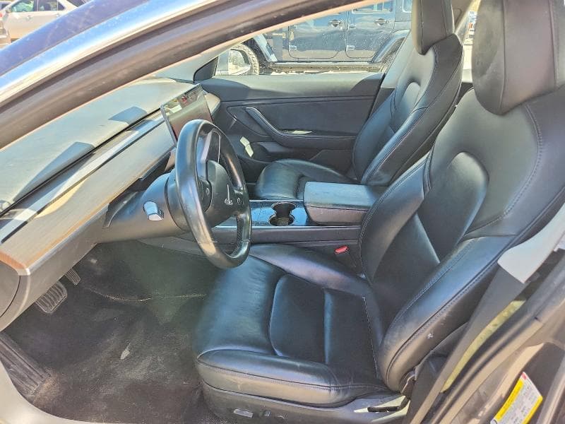 2018 TESLA MODEL 3 7