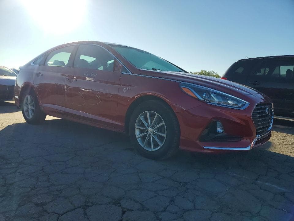 2019 HYUNDAI SONATA SE 4