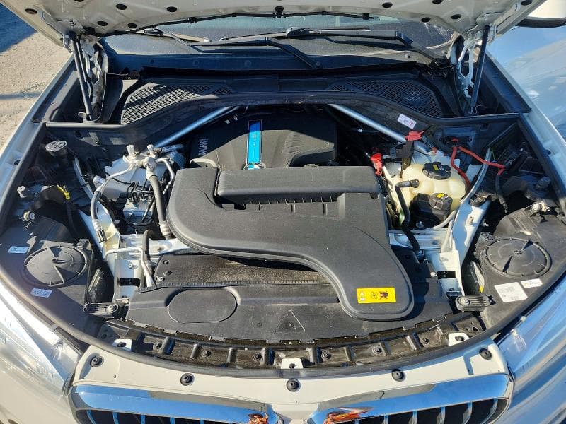 2018 BMW X5 XDR40E 12