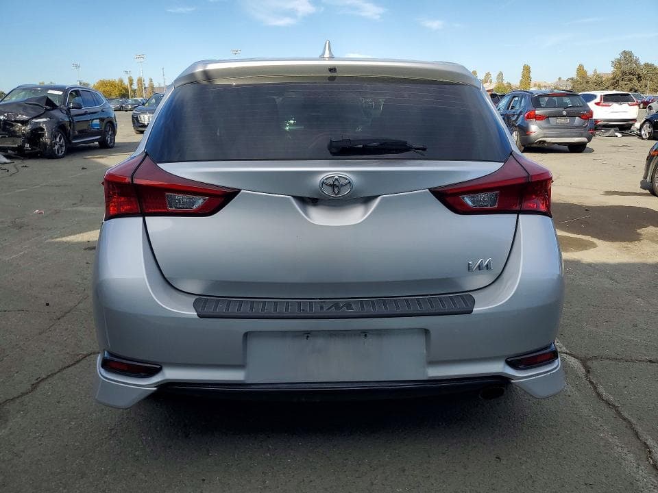 2017 TOYOTA COROLLA IM BASE 6