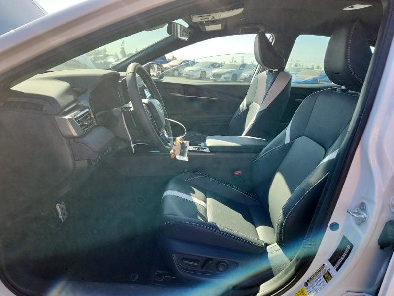 2026 TOYOTA CAMRY SE 7