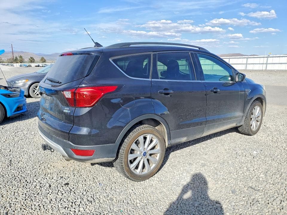 2019 FORD ESCAPE SEL 3