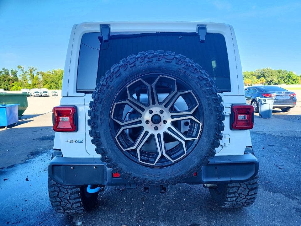 2022 JEEP WRANGLER UNLIMITED SAHARA 4XE 6
