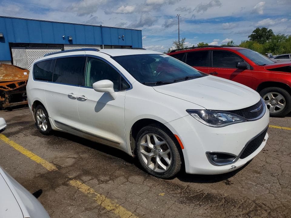 2018 CHRYSLER PACIFICA TOURING L PLUS 4