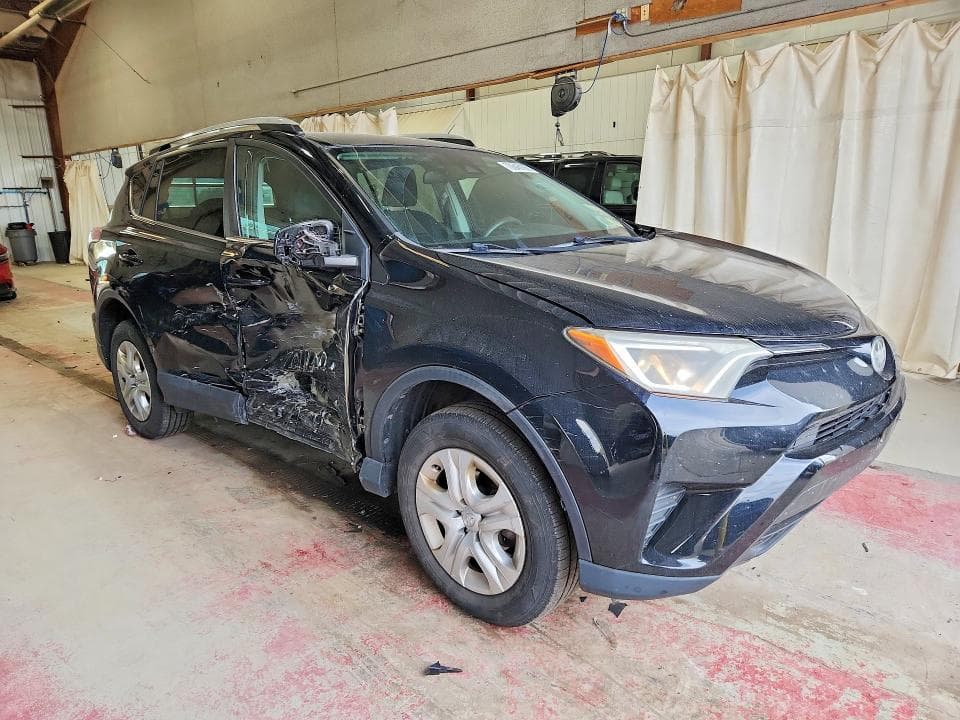 2017 TOYOTA RAV4 LE 4