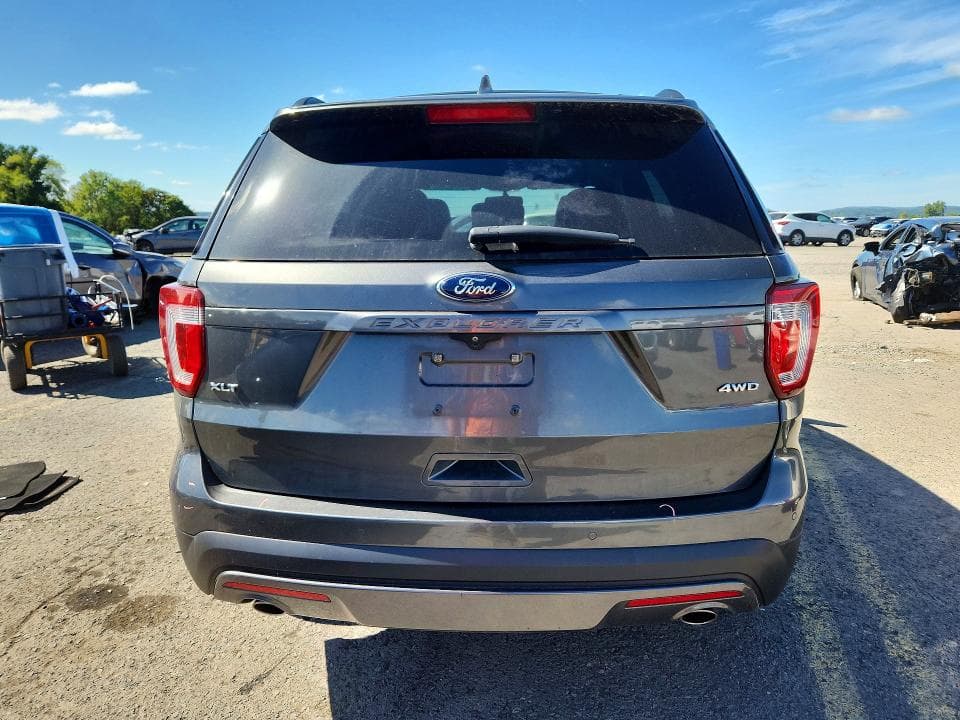 2017 FORD EXPLORER XLT 6