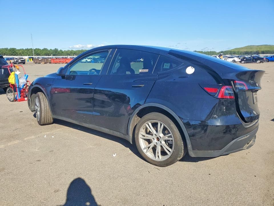 2023 TESLA MODEL Y 2