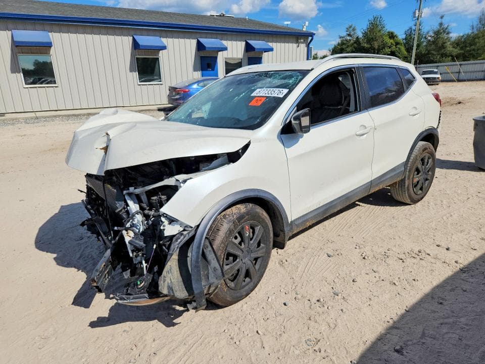 2018 NISSAN ROGUE SPORT SV - 1