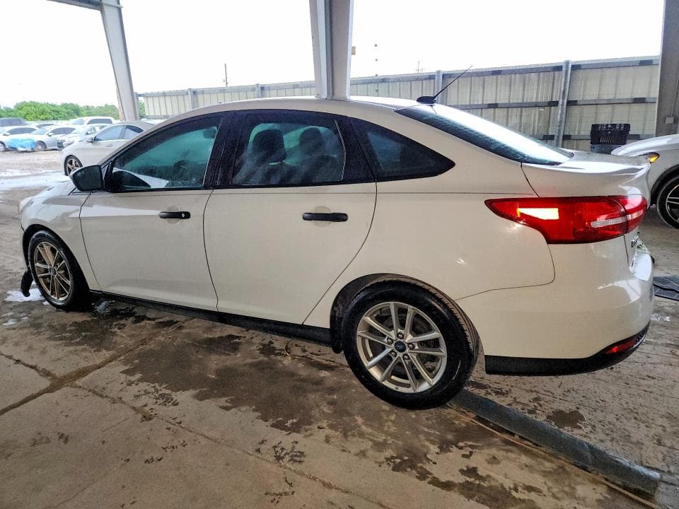 2018 FORD FOCUS S 2