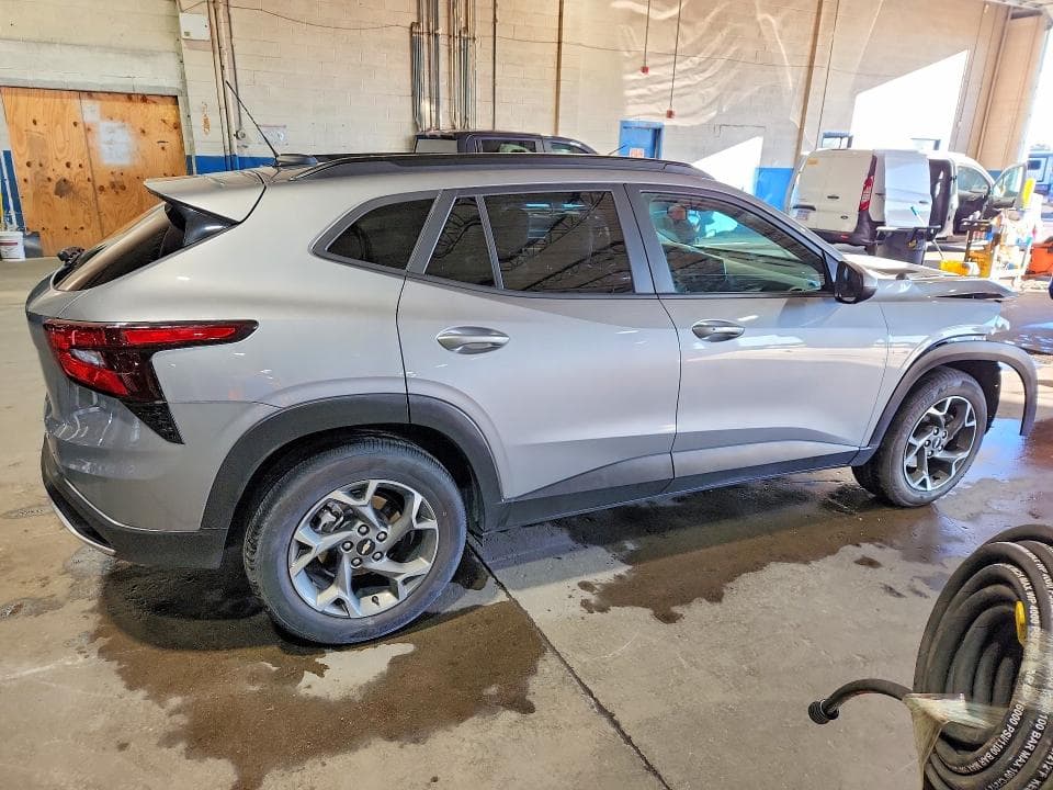2025 CHEVROLET TRAX 1LT 3