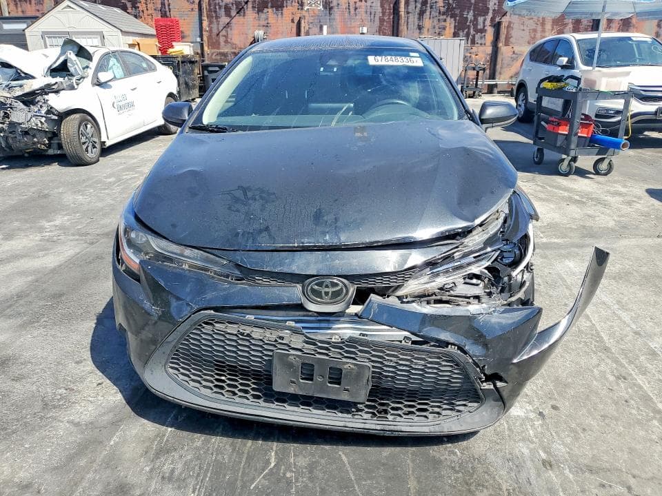 2022 TOYOTA COROLLA LE 5