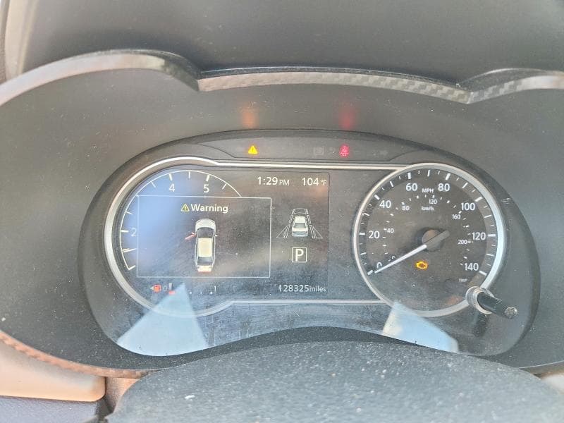 2020 NISSAN VERSA SV 9