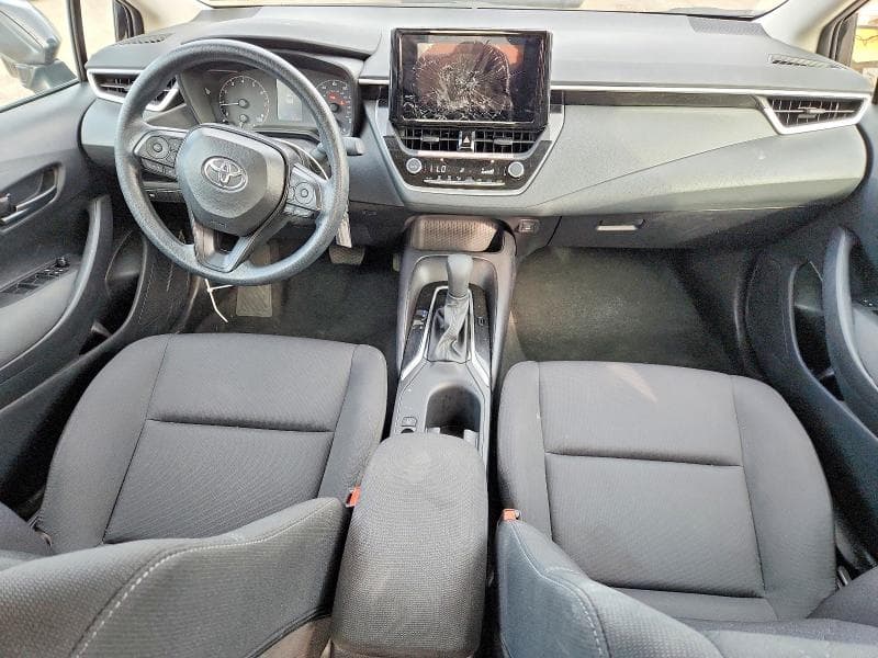 2025 TOYOTA COROLLA LE 8