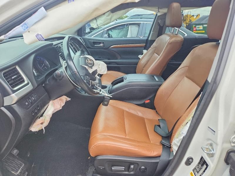 2018 TOYOTA HIGHLANDER LIMITED 7