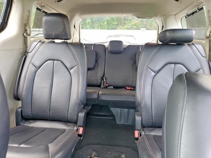 2018 CHRYSLER PACIFICA TOURING L 10