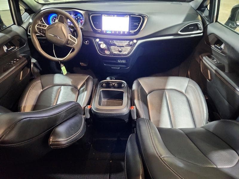 2025 CHRYSLER PACIFICA SELECT 8