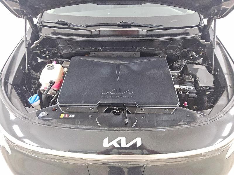 2023 KIA NIRO WIND 11