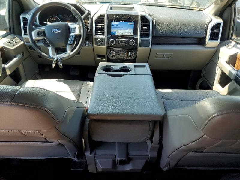 2017 FORD F150 SUPERCREW 8