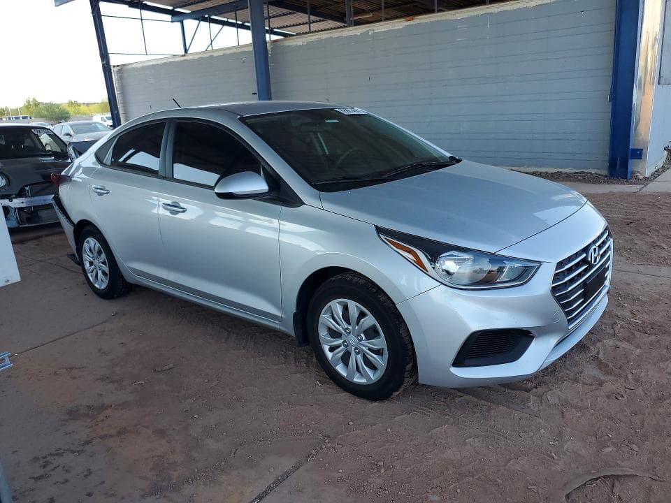 2020 HYUNDAI ACCENT SE 4