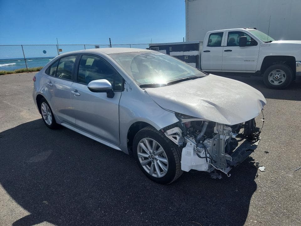 2026 TOYOTA COROLLA LE 4
