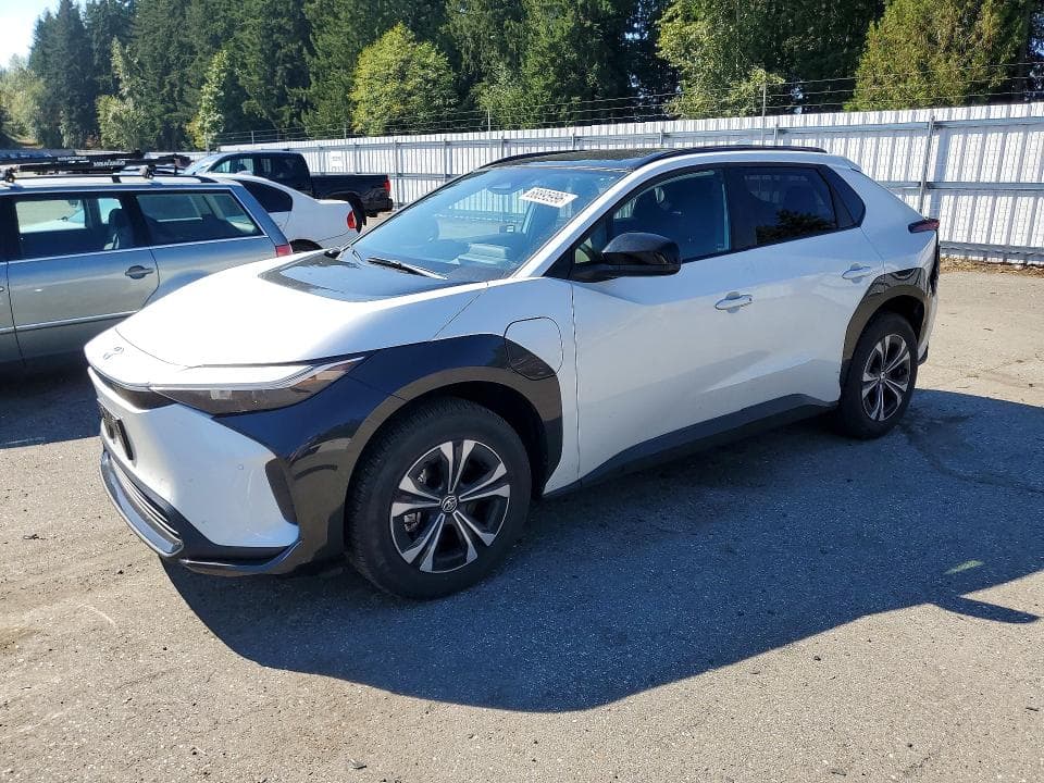 2025 TOYOTA BZ4X XLE