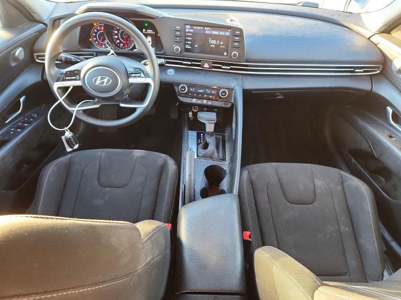2022 HYUNDAI ELANTRA SEL 8