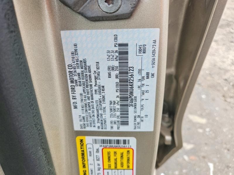 2019 FORD FUSION SEL 12
