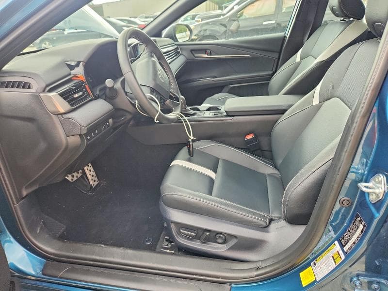 2025 TOYOTA CAMRY SE 7