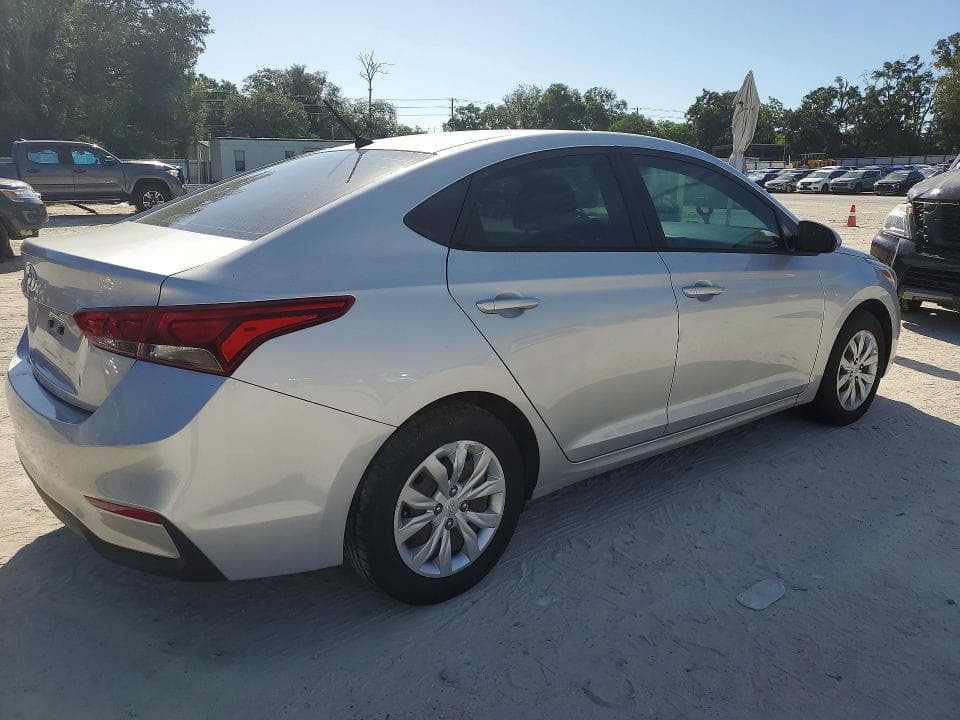 2019 HYUNDAI ACCENT SE 3