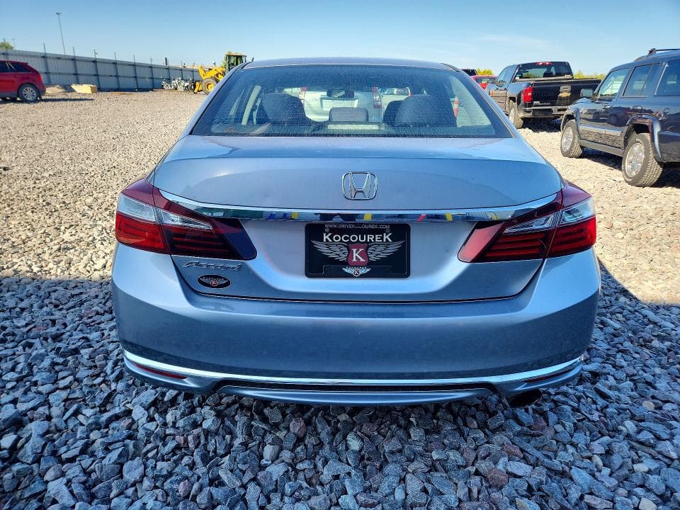 2017 HONDA ACCORD LX 6
