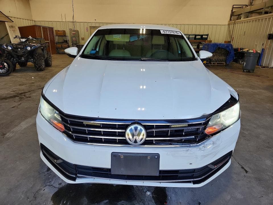 2017 VOLKSWAGEN PASSAT S 5