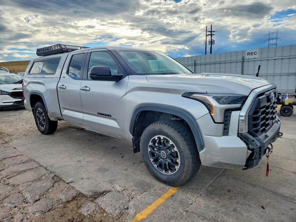 2024 TOYOTA TUNDRA SR5 4